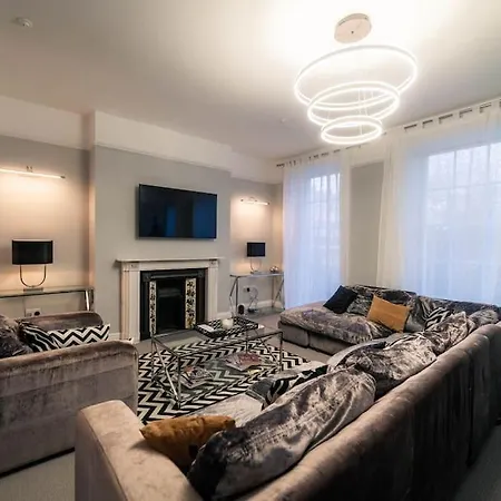 3 The Steyne - Stunning 5 Storey Georgian House With Cinema Room Worthing Exterior photo