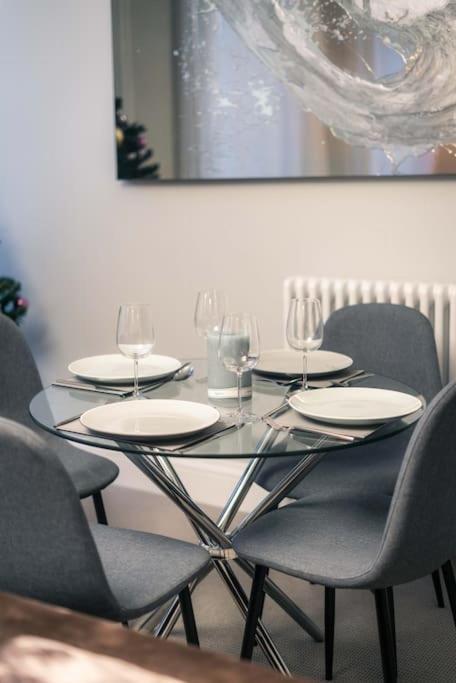 Holiday home 3 The Steyne - Stunning 5 Storey Georgian House With Cinema Worthing