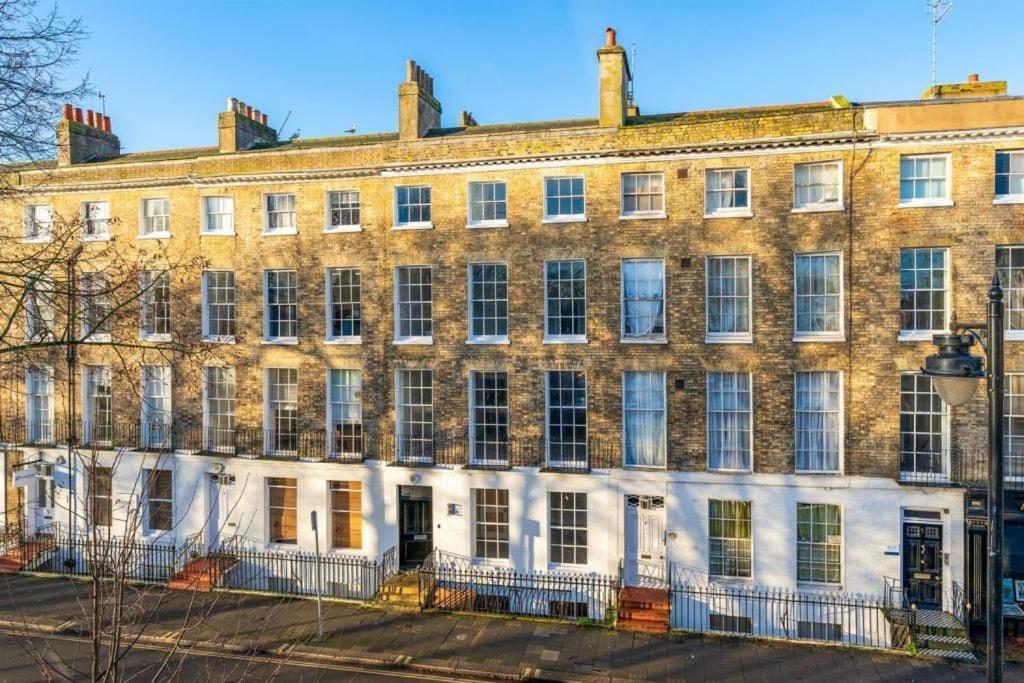 3 The Steyne - Stunning 5 Storey Georgian House With Cinema Holiday home Worthing